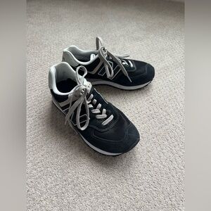 New Balance Black and White Sneakers